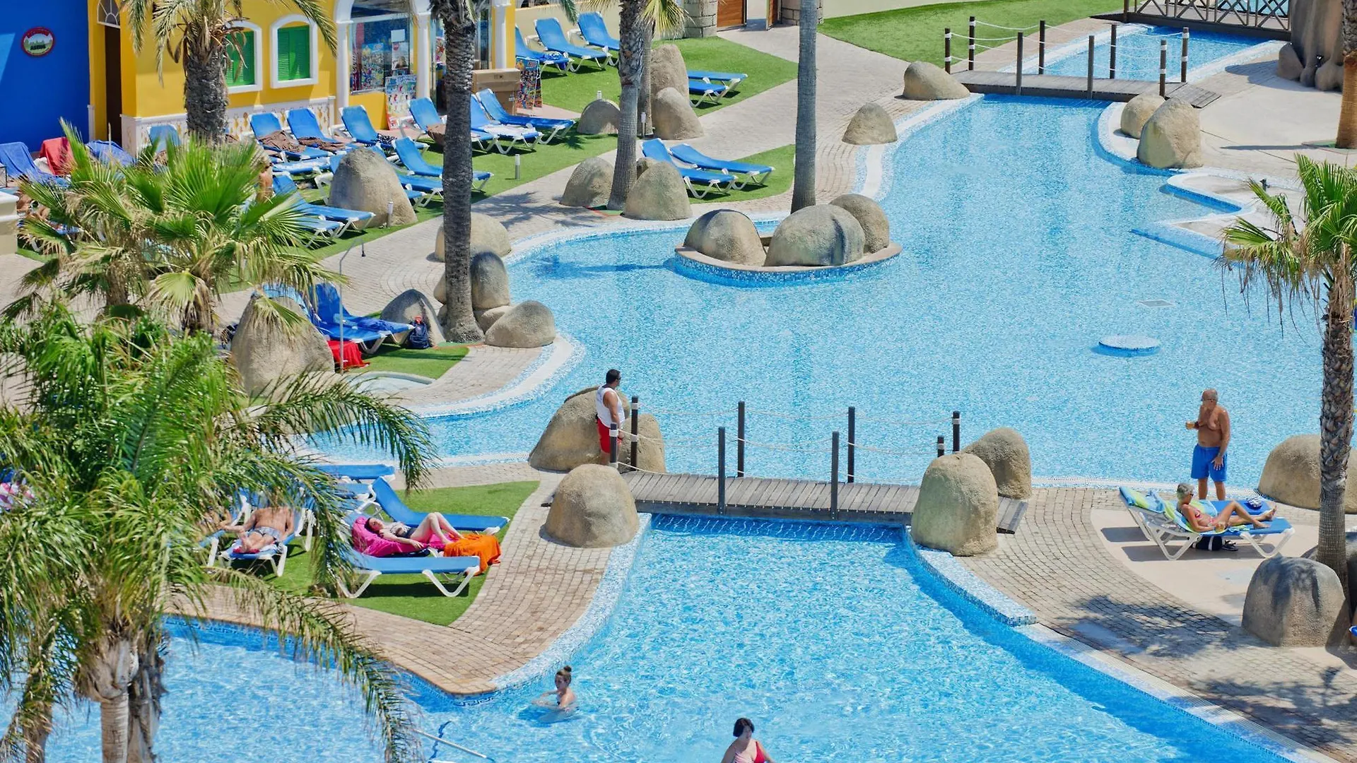 Mediterraneo Bay Hotel & Resort Roquetas de Mar